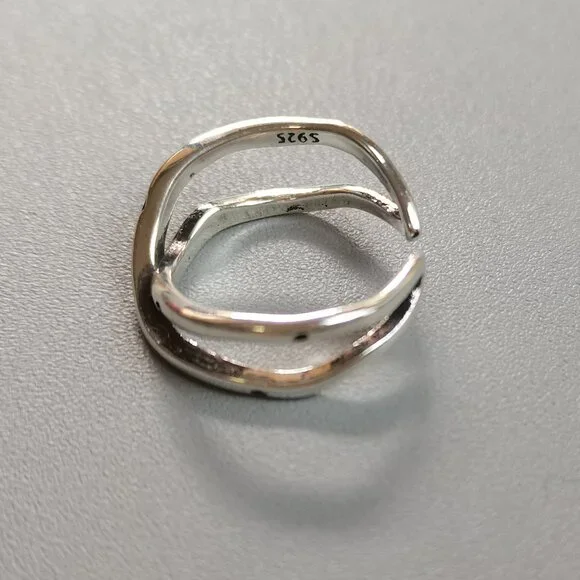 Pre-owned women's classic fashion rings - Picture 5 of 5